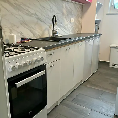 Bellart With Sauna Apartamento