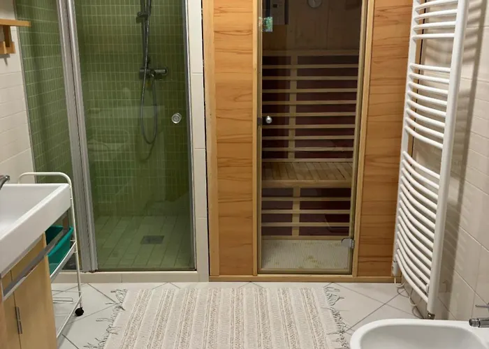 Bellart With Sauna Apartma